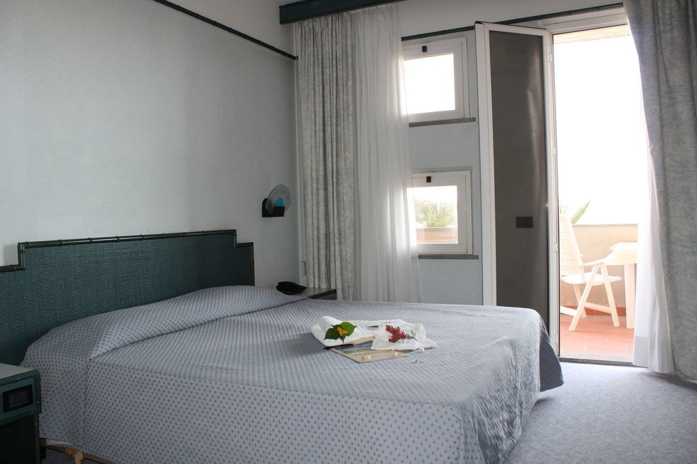 Mia Hotel นูมานา ภายนอก รูปภาพ